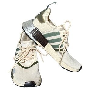ADIDAS NMD _R1 Wonder White Focus Olive 6